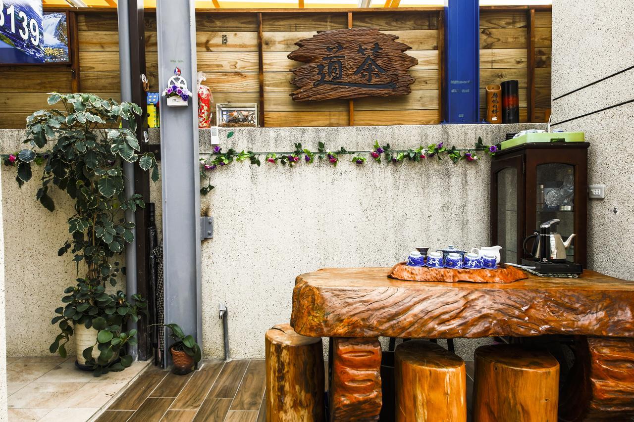 Xin Jing Zhan Homestay Hualien City Exterior photo