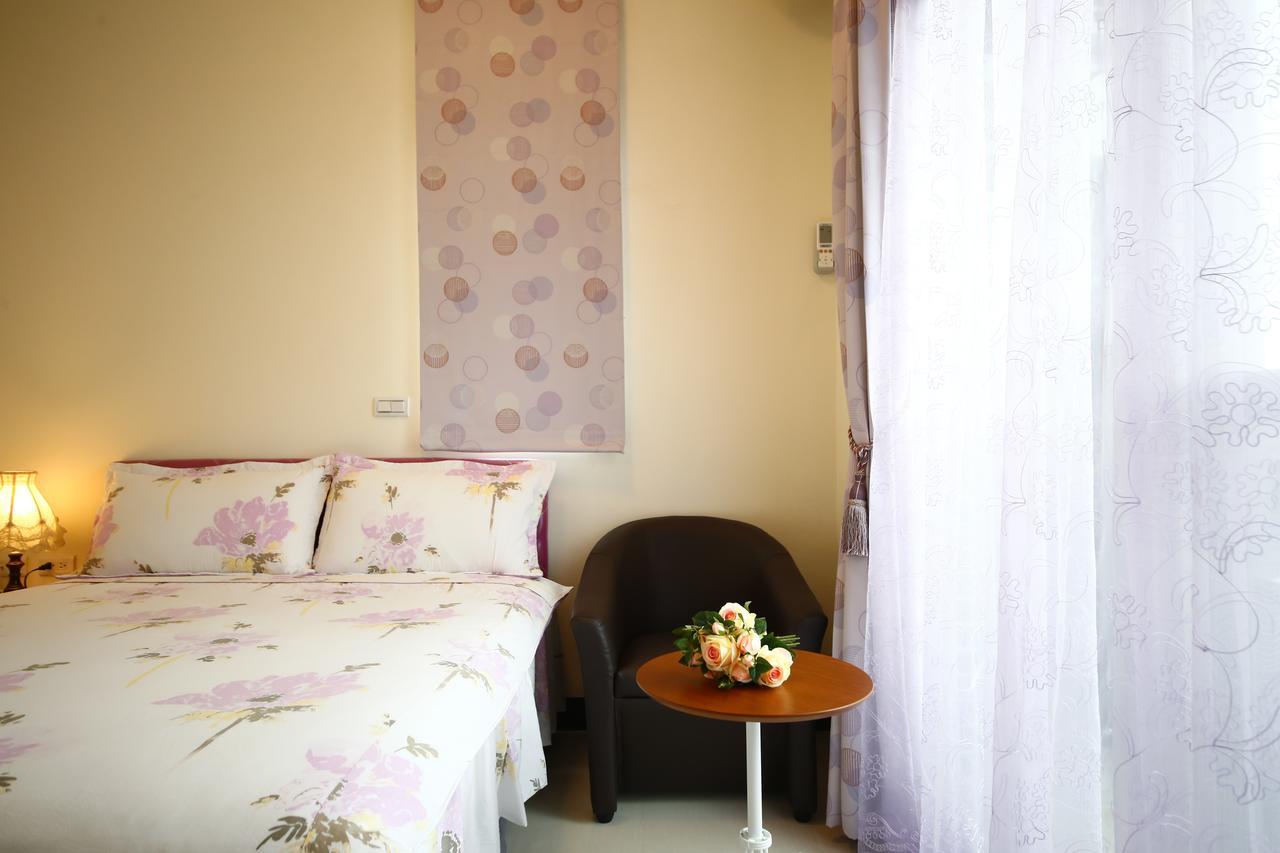 Xin Jing Zhan Homestay Hualien City Exterior photo